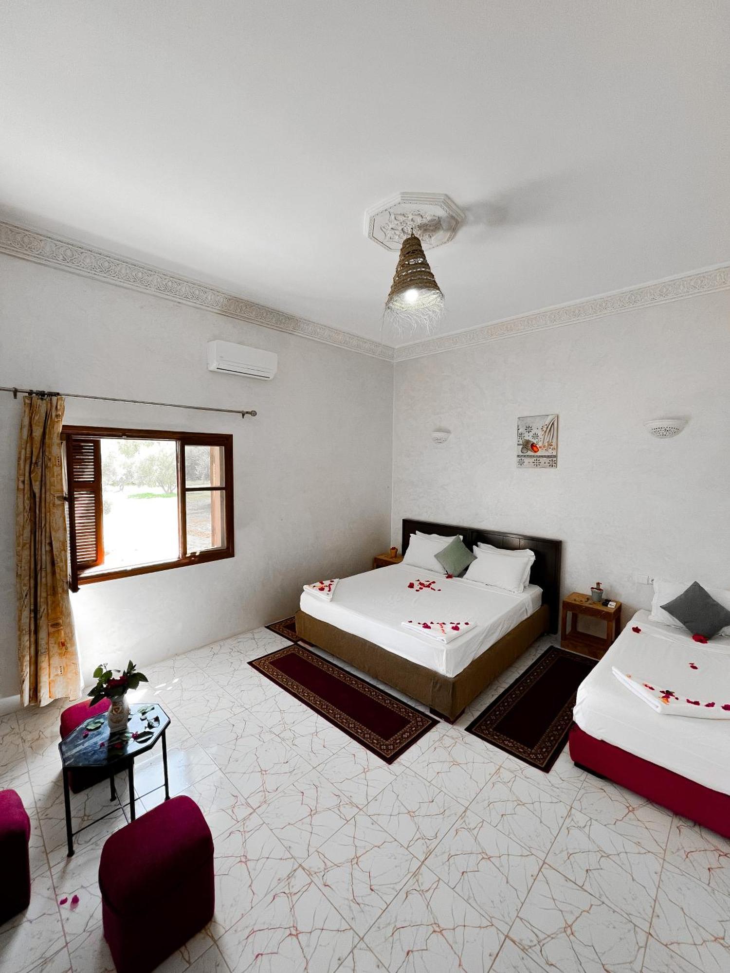 Guest House Qodwa Sidi Abdallah Ghiat Экстерьер фото